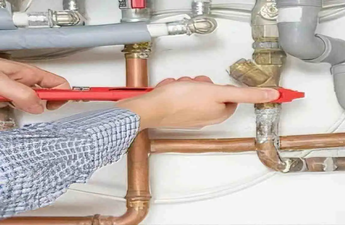 How to Clean Plumbing Pipes at Home: Easy DIY Tips - Bingo At Home