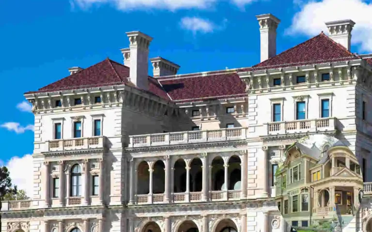 historic architectural house